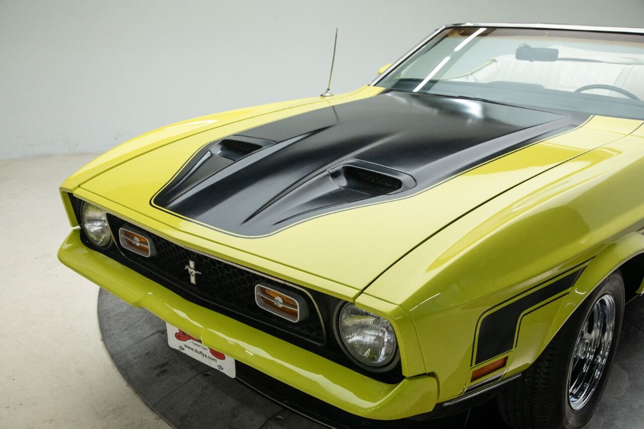 1972 Ford Mustang 44