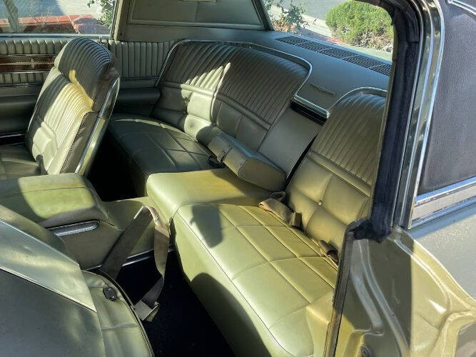 1966 Ford Thunderbird