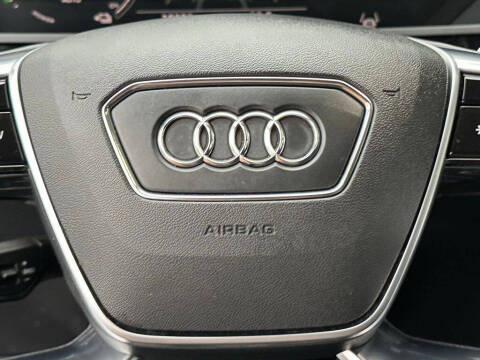 2024 Audi Q8 e-tron quattro Premium Plus