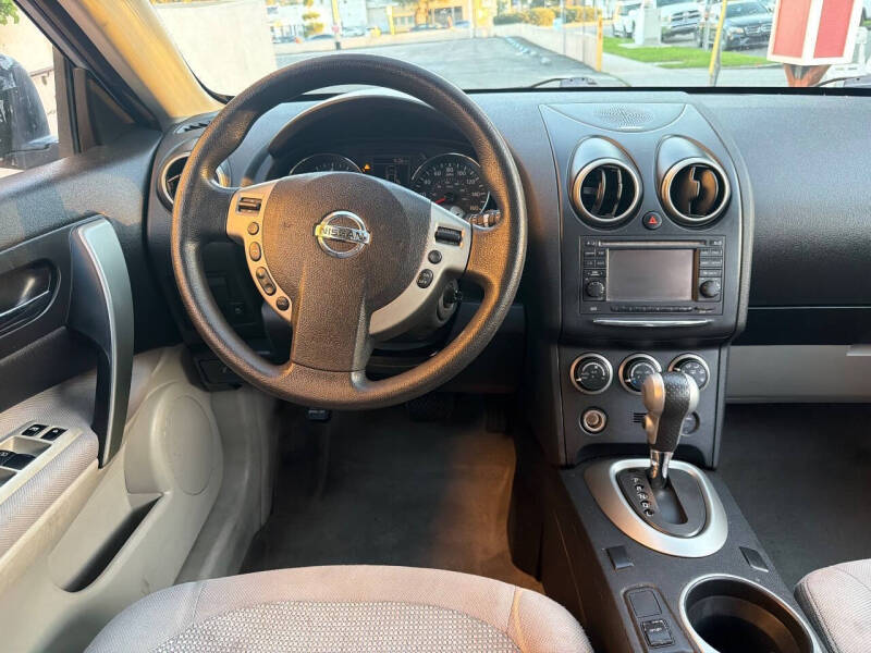 2013 Nissan Rogue SV