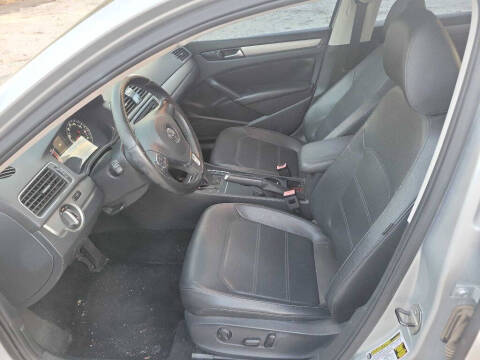 2014 Volkswagen Passat 1.8T S