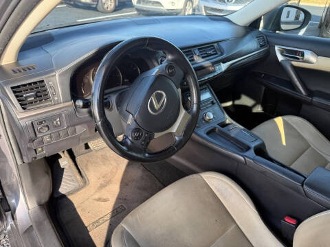 2016 Lexus CT 200h