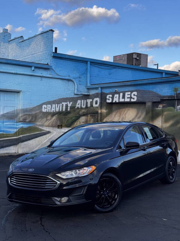 2020 Ford Fusion SE's photo