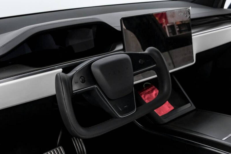 2023 Tesla Model X Plaid