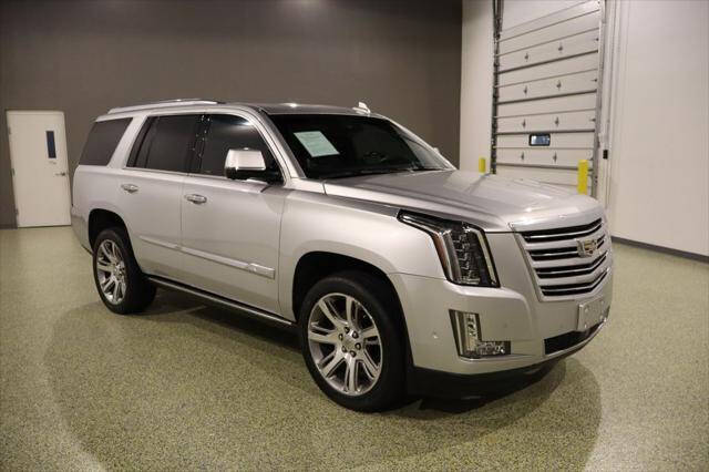 2017 Cadillac Escalade Platinum
