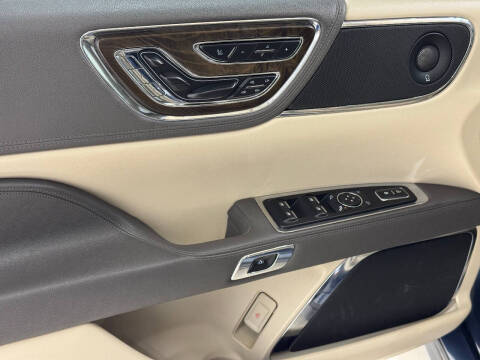 2019 Lincoln Continental Reserve