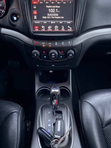 2017 Dodge Journey Crossroad