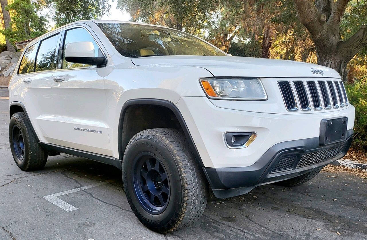 2015 Jeep Grand Cherokee for sale at Ride and Trust in El Cajon, CA