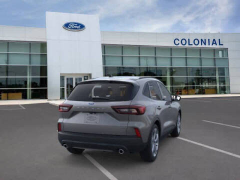 2025 Ford Escape Hybrid ST-Line Select