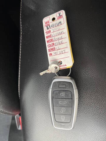 2016 Nissan Rogue SL