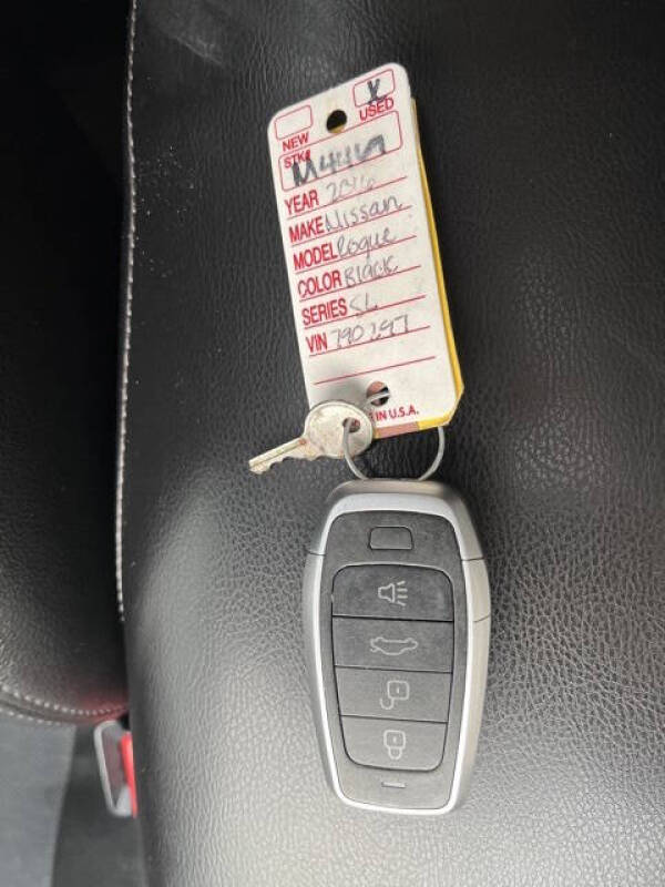 2016 Nissan Rogue SL