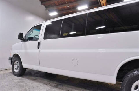 2016 Chevrolet Express LT 3500