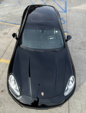 2015 Porsche Panamera Turbo