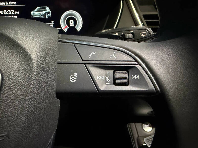 2023 Audi Q5 Sportback quattro S line Prem Plus 45 TFSI