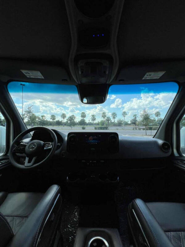 2021 Mercedes-Benz Sprinter 2500