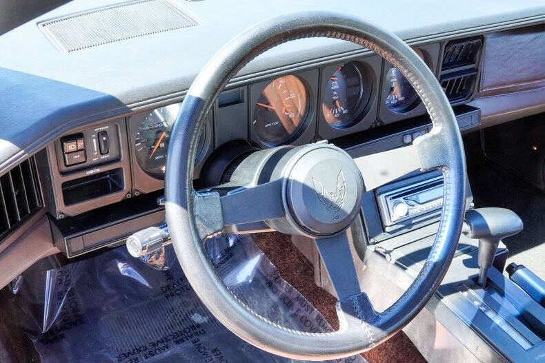 1984 Pontiac Firebird