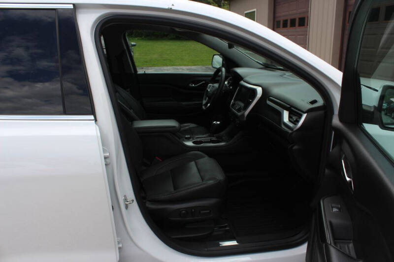 2017 GMC Acadia SLT-2