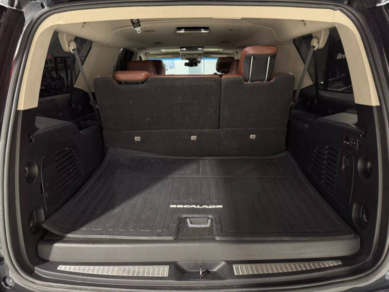 2019 Cadillac Escalade ESV Premium Luxury