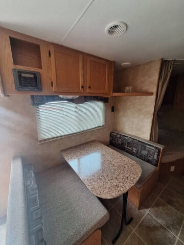 2011 Heartland Trail Runner 26FQB