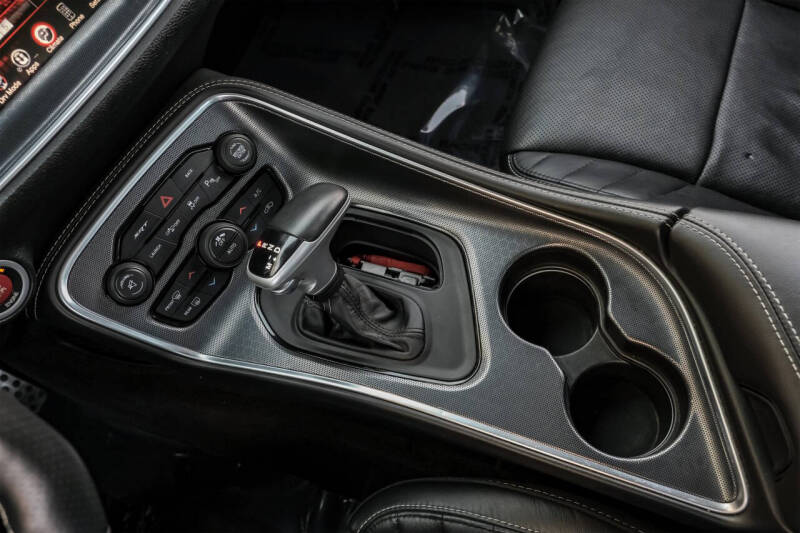 2015 Dodge Challenger SRT 392