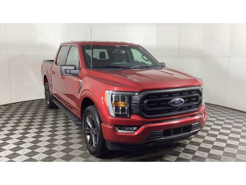 2022 Ford F-150 XLT's photo