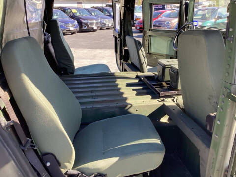 1993 AM General Hummer