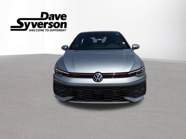 2025 Volkswagen Golf GTI SE