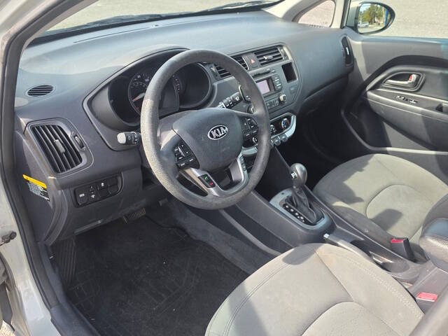 2013 Kia Rio 5-Door EX