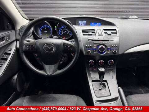 2013 Mazda MAZDA3 i Touring