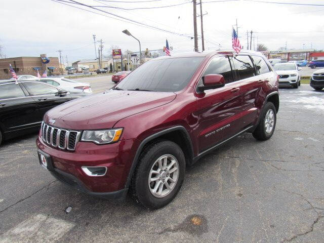 2018 Jeep Grand Cherokee Laredo's photo