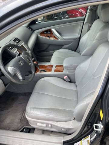 2011 Toyota Camry Hybrid