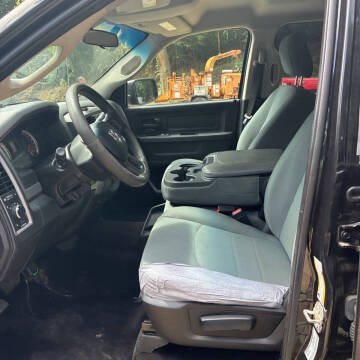 2017 RAM 1500 Express