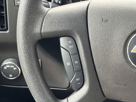 2024 Chevrolet Express 2500