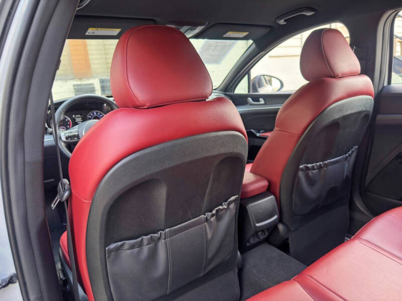 2023 Kia K5