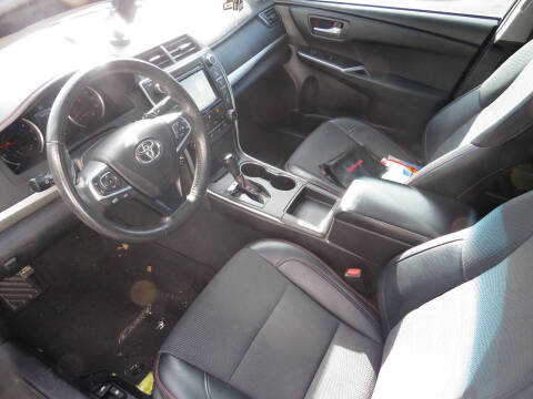 2017 Toyota Camry SE