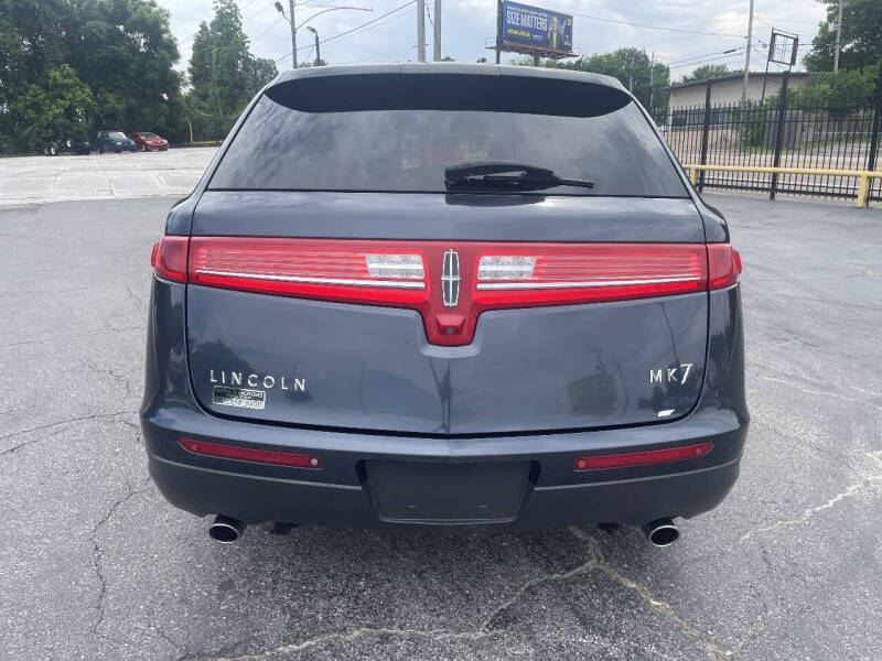 2014 Lincoln MKT