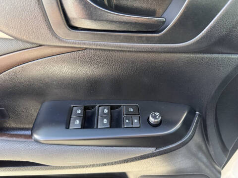 2015 Toyota Highlander LE