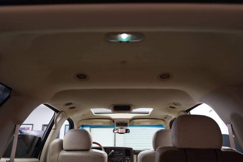 2002 Cadillac Escalade