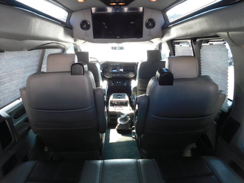 2018 Chevrolet Express 2500