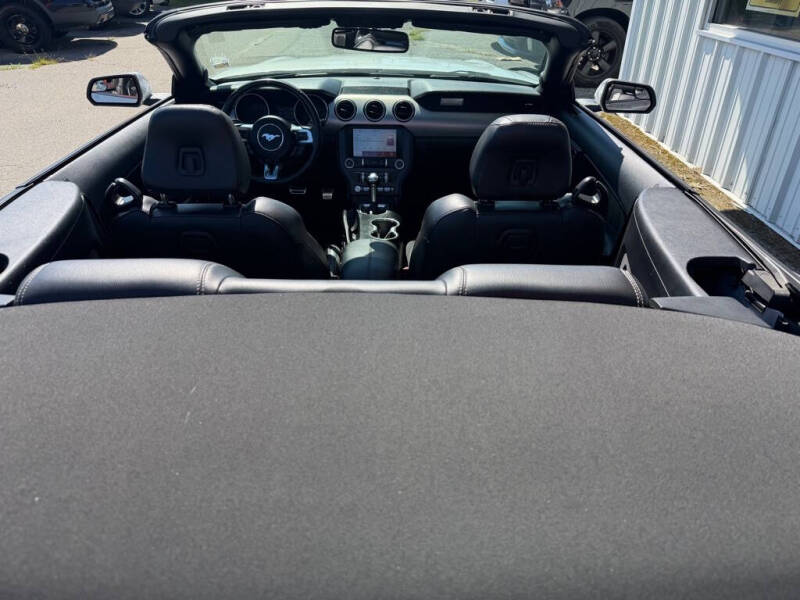 2019 Ford Mustang