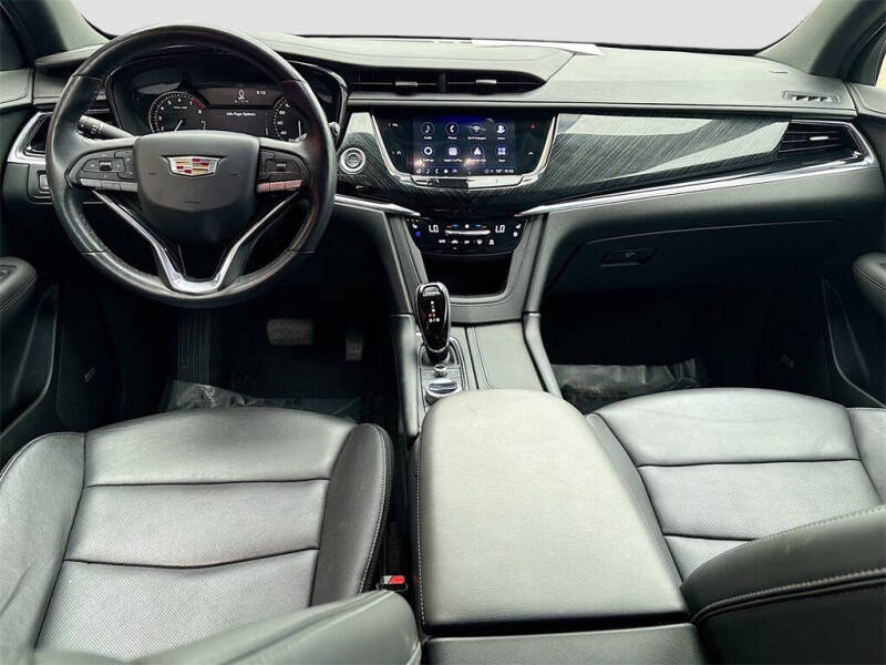 2021 Cadillac XT6 Premium Luxury