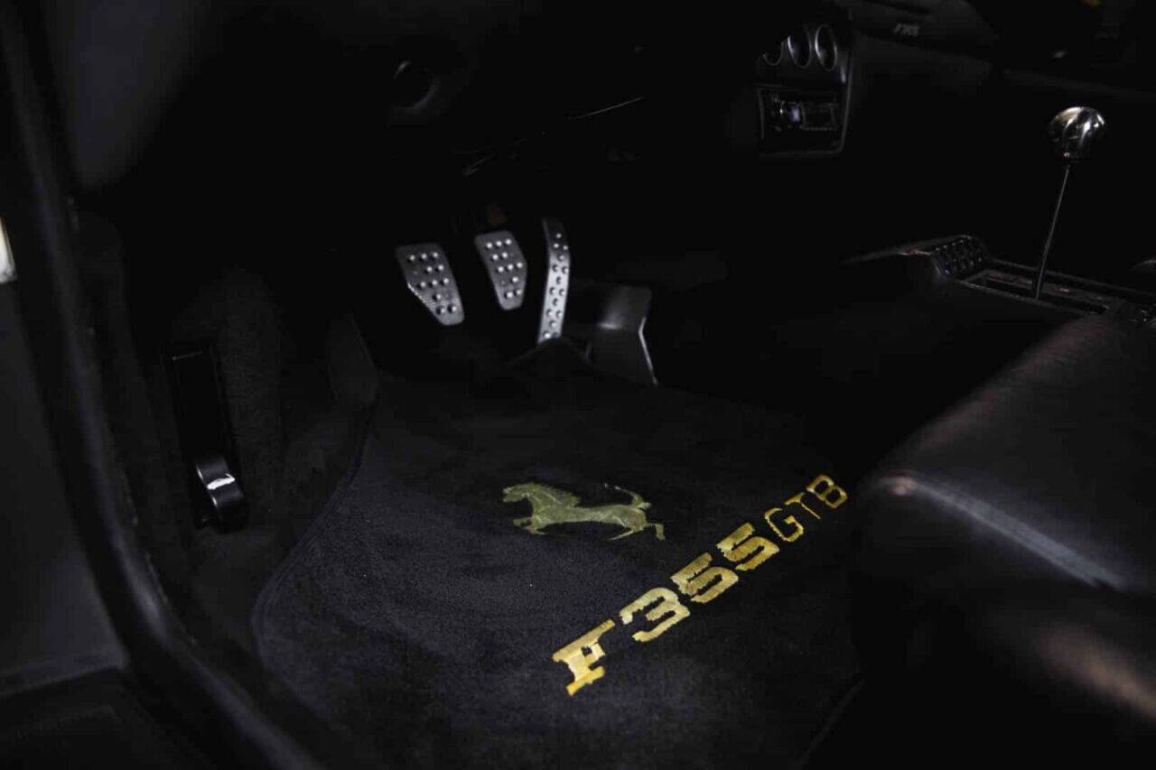 1995 Ferrari F355 64