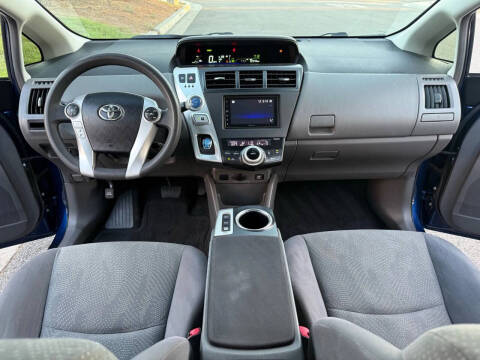 2013 Toyota Prius v Three