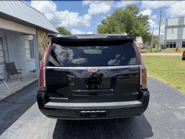 2018 Cadillac Escalade ESV Standard