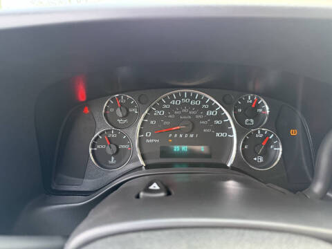 2025 Chevrolet Express 2500