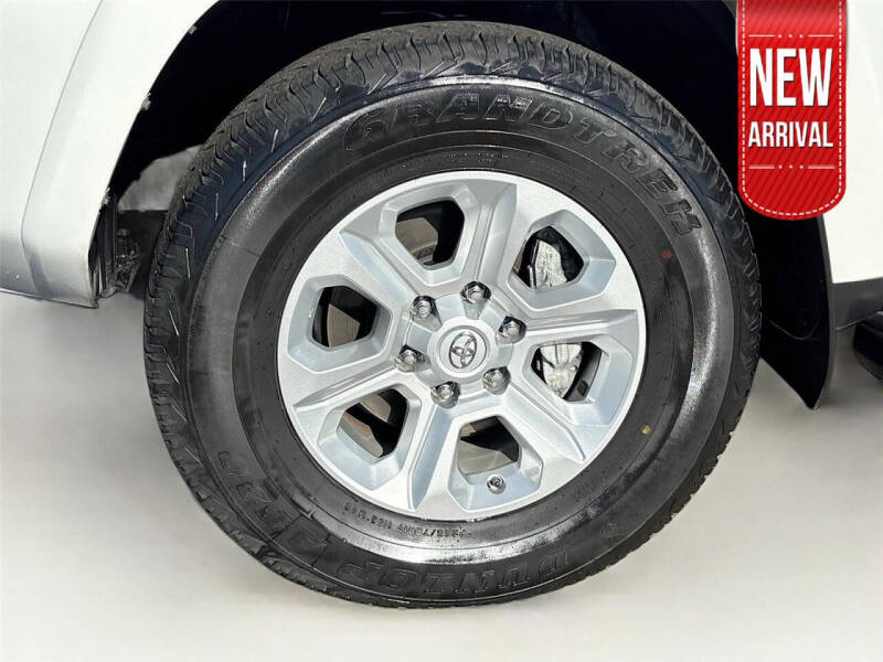 2023 Toyota 4Runner SR5