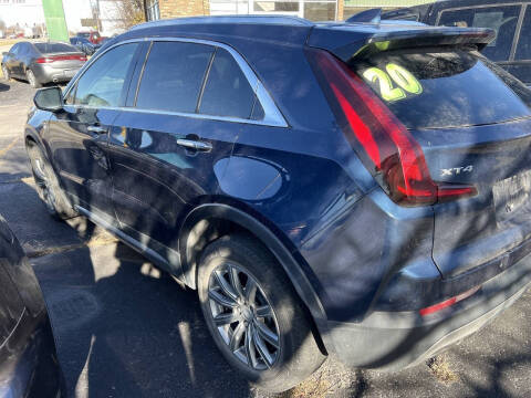 2020 Cadillac XT4 Premium Luxury