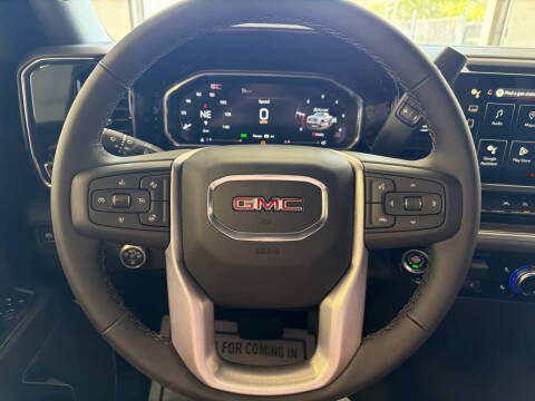2026 GMC Sierra 1500 Elevation Standard