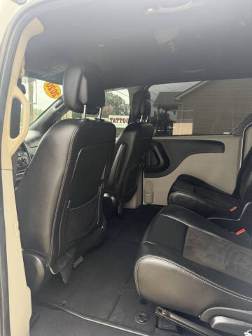 2020 Dodge Grand Caravan SXT