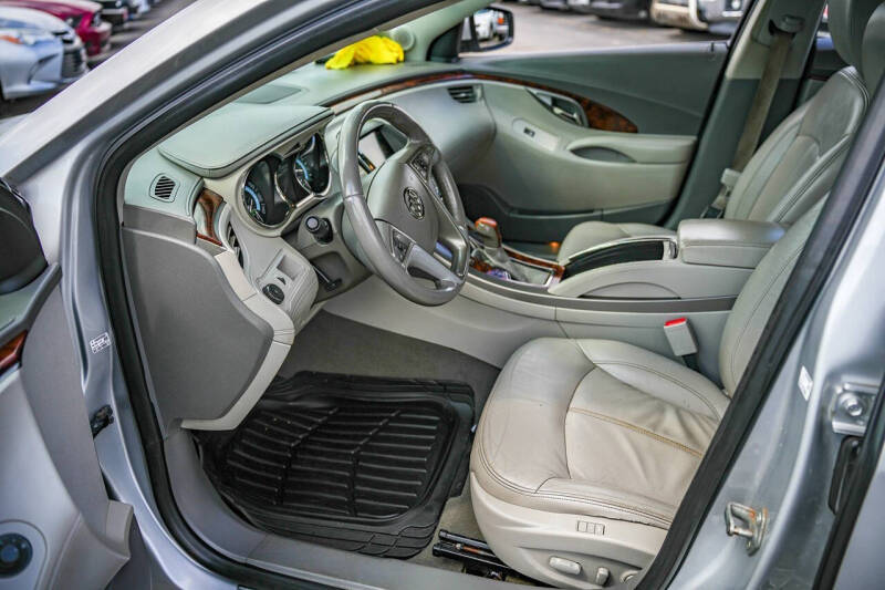 2012 Buick LaCrosse Premium 1